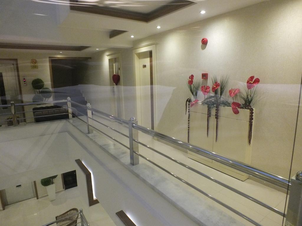Hotel Izgi Turhan Batman Exterior photo